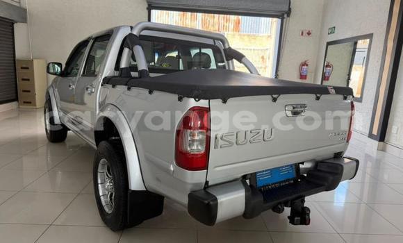 Buy Used Isuzu KB Silver Car in Gobabis in Omaheke Buy Used Isuzu KB Silver Car in Gobabis in Omaheke