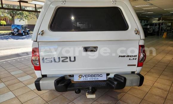 Buy Used Isuzu KB White Car in Windhoek in Namibia Buy Used Isuzu KB White Car in Windhoek in Namibia