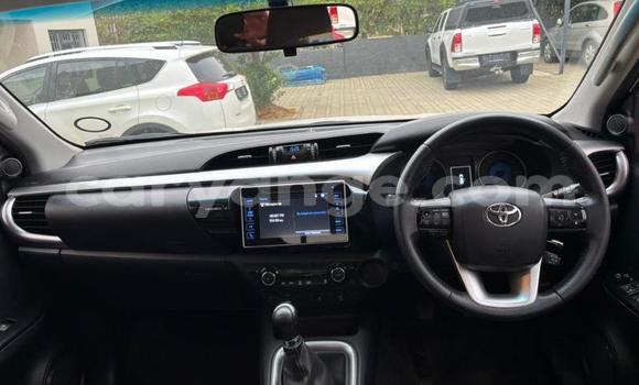 Buy Used Toyota Hilux White Car in Windhoek in Namibia Buy Used Toyota Hilux White Car in Windhoek in Namibia