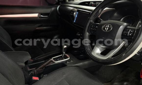 Buy Used Toyota Hilux Silver Car in Windhoek in Namibia Buy Used Toyota Hilux Silver Car in Windhoek in Namibia