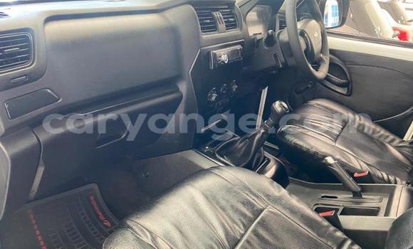 Buy Used Mahindra Bolero White Car in Gobabis in Omaheke Buy Used Mahindra Bolero White Car in Gobabis in Omaheke