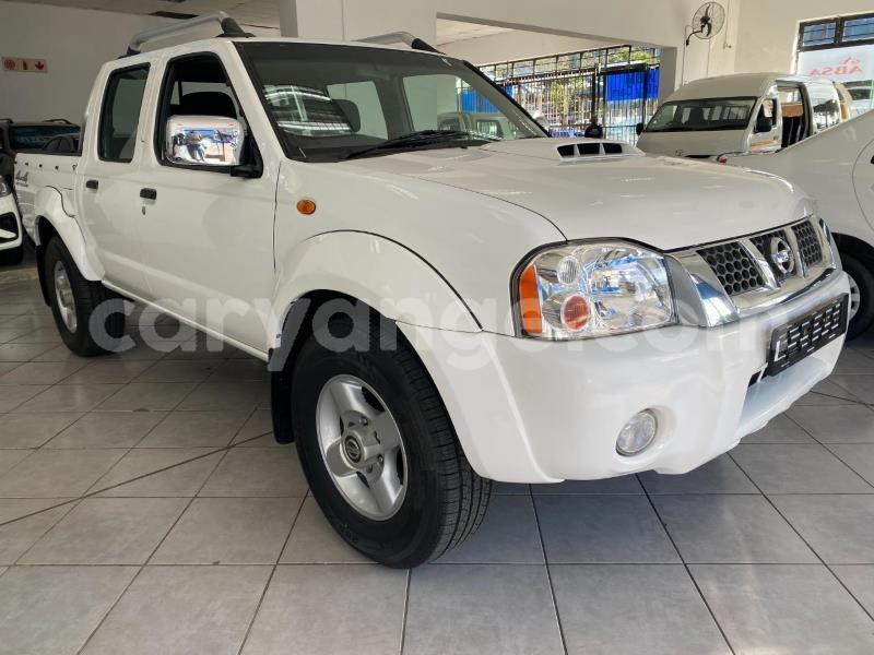 Big with watermark nissan np 300 omaheke gobabis 25555