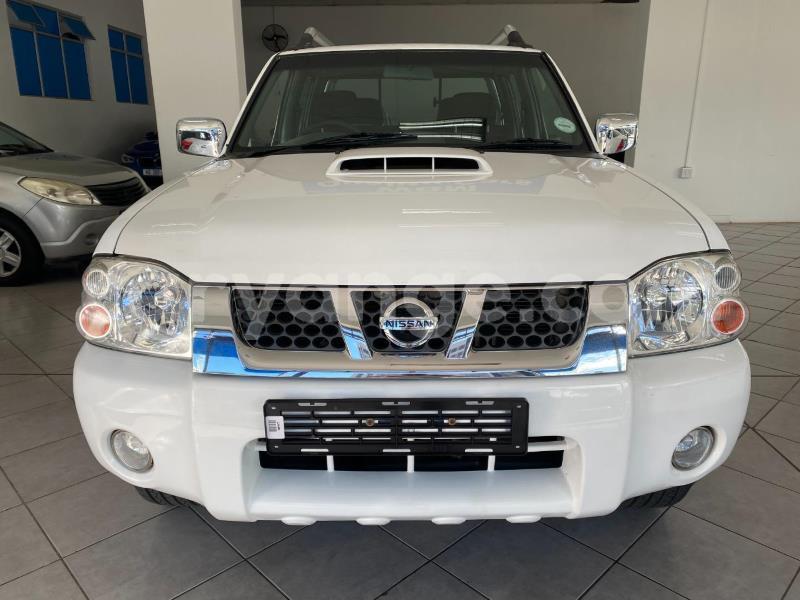 Big with watermark nissan np 300 omaheke gobabis 25555