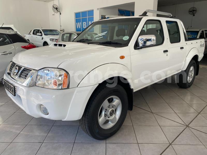 Big with watermark nissan np 300 omaheke gobabis 25555