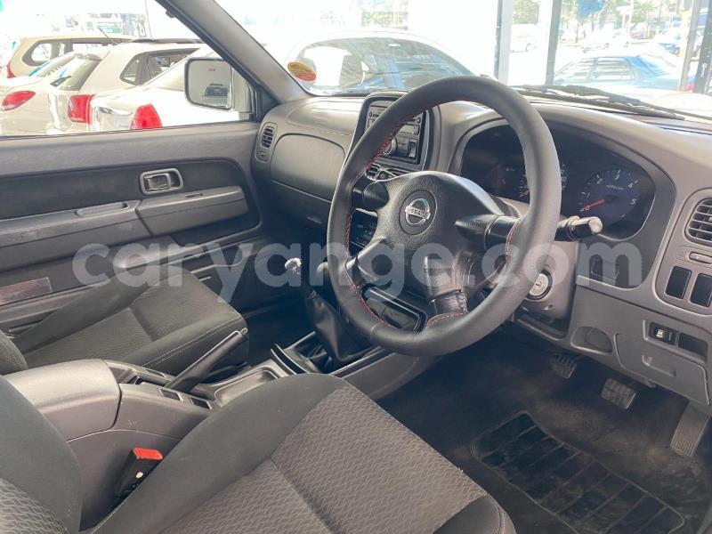 Big with watermark nissan np 300 omaheke gobabis 25555