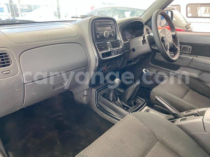 Big with watermark nissan np 300 omaheke gobabis 25555