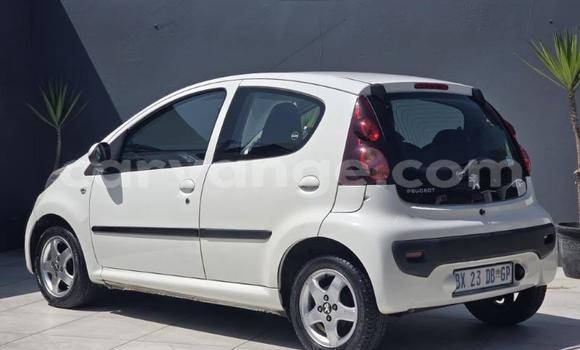 Buy Used Peugeot 107 White Car in Gobabis in Omaheke Buy Used Peugeot 107 White Car in Gobabis in Omaheke