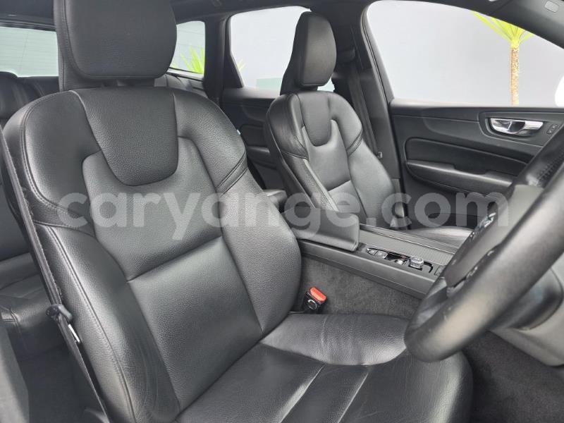 Big with watermark volvo xc60 omaheke gobabis 25564