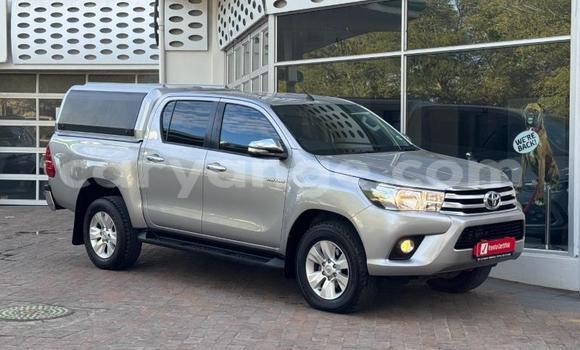 Buy Used Toyota Hilux Silver Car in Gobabis in Omaheke Buy Used Toyota Hilux Silver Car in Gobabis in Omaheke