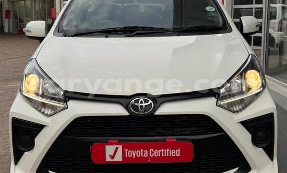Buy Used Toyota Aygo White Car in Gobabis in Omaheke