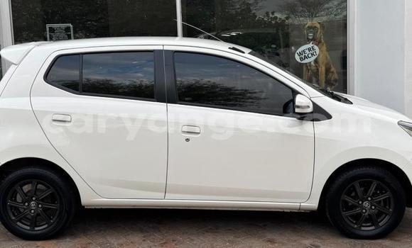 Buy Used Toyota Aygo White Car in Gobabis in Omaheke Buy Used Toyota Aygo White Car in Gobabis in Omaheke