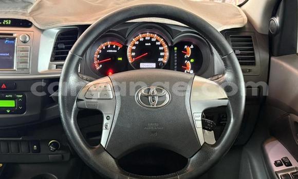 Buy Used Toyota Hilux White Car in Gobabis in Omaheke Buy Used Toyota Hilux White Car in Gobabis in Omaheke