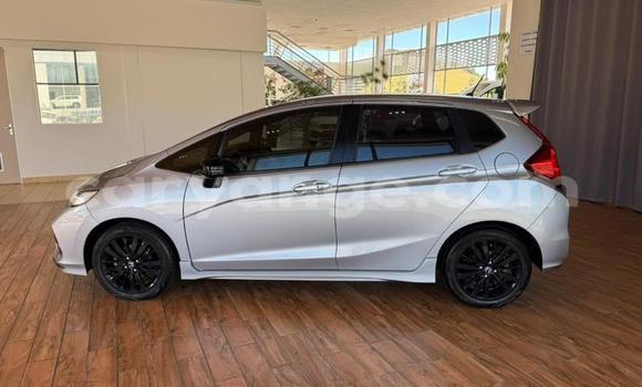 Buy Used Honda Jazz Silver Car in Gobabis in Omaheke Buy Used Honda Jazz Silver Car in Gobabis in Omaheke