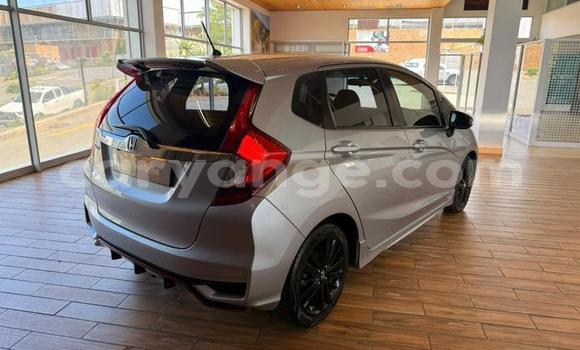 Buy Used Honda Jazz Silver Car in Gobabis in Omaheke Buy Used Honda Jazz Silver Car in Gobabis in Omaheke