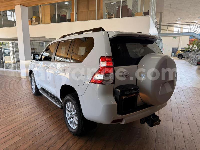Big with watermark toyota land cruiser prado omaheke gobabis 25581