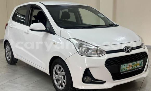 Buy Used Hyundai i10 White Car in Gobabis in Omaheke Buy Used Hyundai i10 White Car in Gobabis in Omaheke