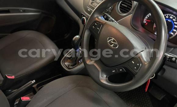 Buy Used Hyundai i10 White Car in Gobabis in Omaheke Buy Used Hyundai i10 White Car in Gobabis in Omaheke