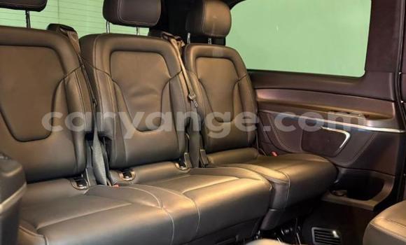 Buy Used Mercedes-Benz V-klasse White Car in Gobabis in Omaheke Buy Used Mercedes-Benz V-klasse White Car in Gobabis in Omaheke