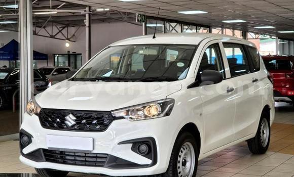 Buy Used Suzuki Ertiga White Car in Gobabis in Omaheke