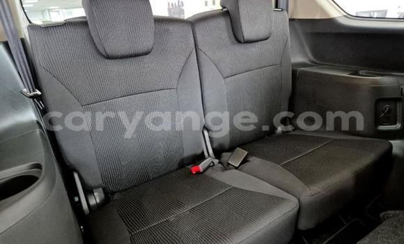 Buy Used Suzuki Ertiga White Car in Gobabis in Omaheke Buy Used Suzuki Ertiga White Car in Gobabis in Omaheke