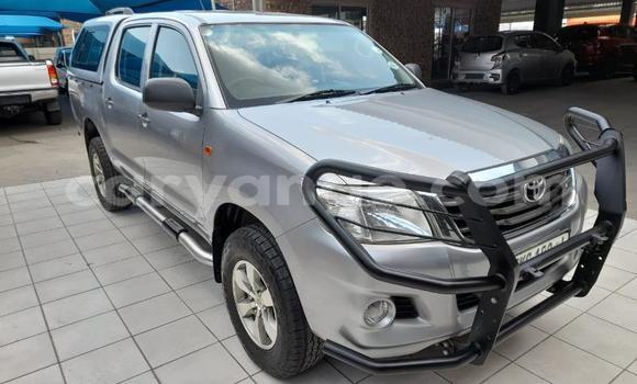 Buy Used Toyota Hilux Silver Car in Gobabis in Omaheke Buy Used Toyota Hilux Silver Car in Gobabis in Omaheke