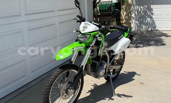 Buy Used Kawasaki KLX Green Bike in Windhoek in Namibia Buy Used Kawasaki KLX Green Bike in Windhoek in Namibia