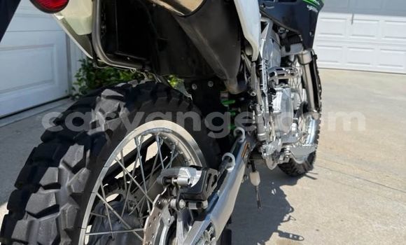 Buy Used Kawasaki KLX Green Bike in Windhoek in Namibia Buy Used Kawasaki KLX Green Bike in Windhoek in Namibia