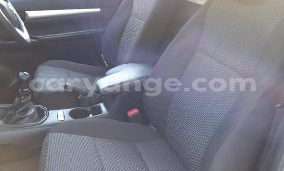 Buy Used Toyota Hilux Silver Car in Gobabis in Omaheke Buy Used Toyota Hilux Silver Car in Gobabis in Omaheke