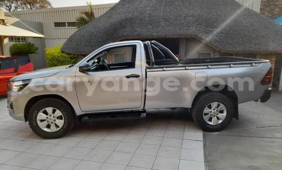 Buy Used Toyota Hilux Silver Car in Gobabis in Omaheke Buy Used Toyota Hilux Silver Car in Gobabis in Omaheke