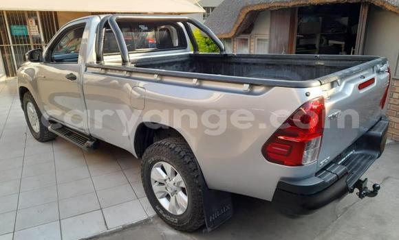 Buy Used Toyota Hilux Silver Car in Gobabis in Omaheke Buy Used Toyota Hilux Silver Car in Gobabis in Omaheke