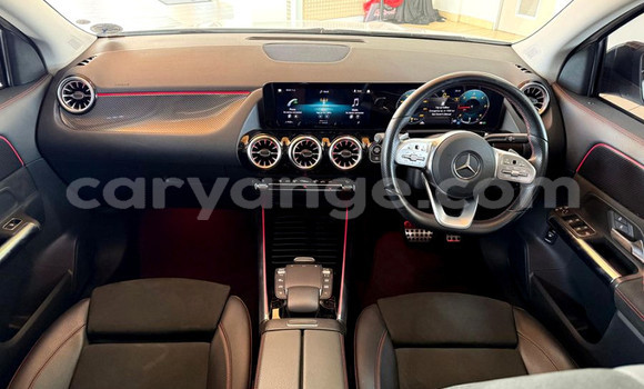 Buy Used Mercedes-Benz GLA-klasse White Car in Gobabis in Omaheke Buy Used Mercedes-Benz GLA-klasse White Car in Gobabis in Omaheke