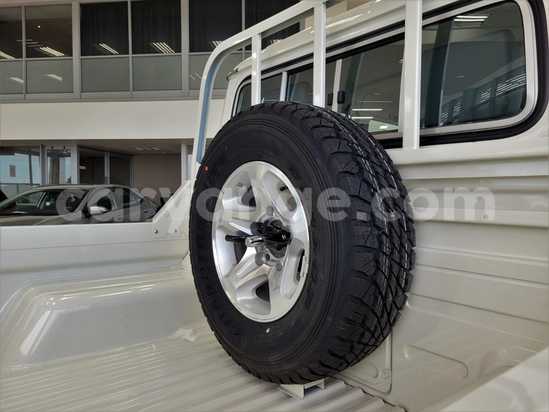 Big with watermark toyota land cruiser omaheke gobabis 25609