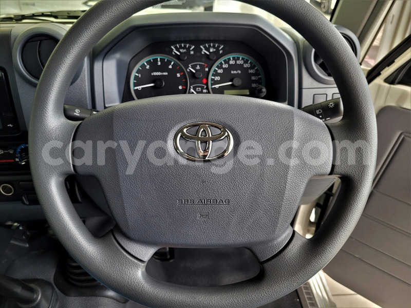 Big with watermark toyota land cruiser omaheke gobabis 25609