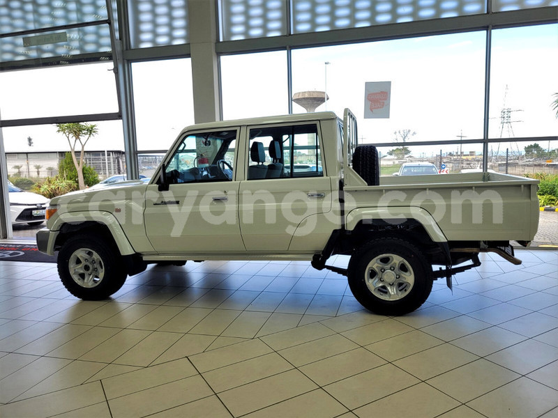 Big with watermark toyota land cruiser omaheke gobabis 25609