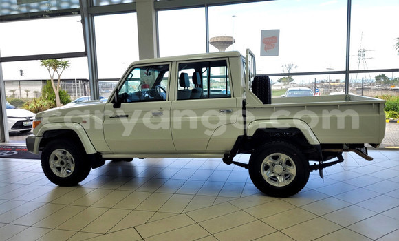 Buy Used Toyota Land Cruiser Other Car in Gobabis in Omaheke Buy Used Toyota Land Cruiser Other Car in Gobabis in Omaheke