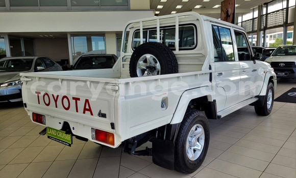 Buy Used Toyota Land Cruiser Other Car in Gobabis in Omaheke Buy Used Toyota Land Cruiser Other Car in Gobabis in Omaheke