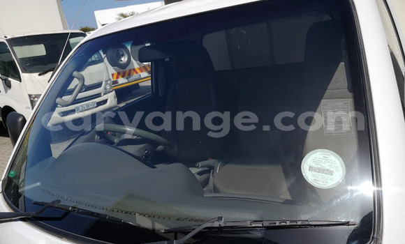 Buy Used Hyundai H1 White Car in Gobabis in Omaheke Buy Used Hyundai H1 White Car in Gobabis in Omaheke