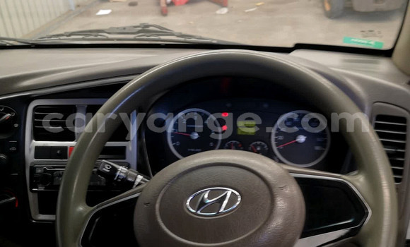 Buy Used Hyundai H1 White Car in Gobabis in Omaheke Buy Used Hyundai H1 White Car in Gobabis in Omaheke