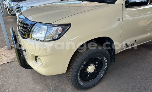 Buy Used Toyota Hilux Brown Car in Rundu in Namibia Buy Used Toyota Hilux Brown Car in Rundu in Namibia