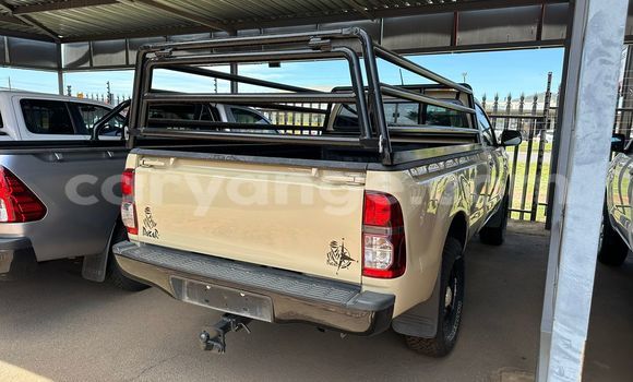 Buy Used Toyota Hilux Brown Car in Rundu in Namibia Buy Used Toyota Hilux Brown Car in Rundu in Namibia