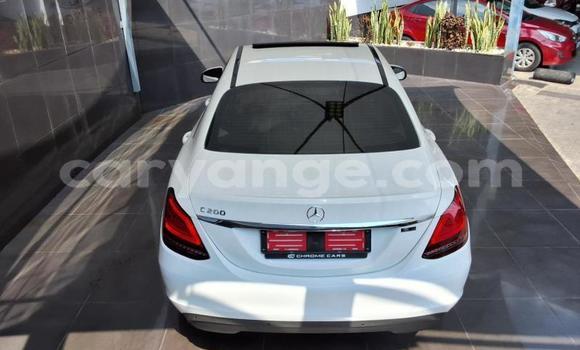 Acheter Occasion Voiture Mercedes-Benz C–Class Blanc à Gobabis, Omaheke Acheter Occasion Voiture Mercedes-Benz C–Class Blanc à Gobabis, Omaheke