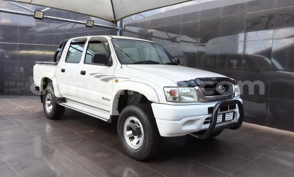 Buy Used Toyota Hilux White Car in Gobabis in Omaheke