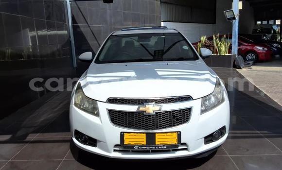 Buy Used Chevrolet Cruze White Car in Gobabis in Omaheke