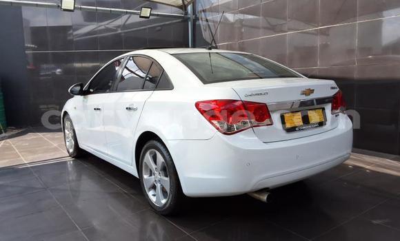 Acheter Occasion Voiture Chevrolet Cruze Blanc à Gobabis, Omaheke Acheter Occasion Voiture Chevrolet Cruze Blanc à Gobabis, Omaheke