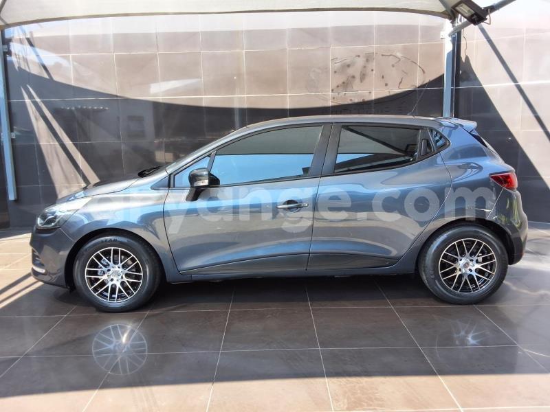 Big with watermark renault clio omaheke gobabis 25625