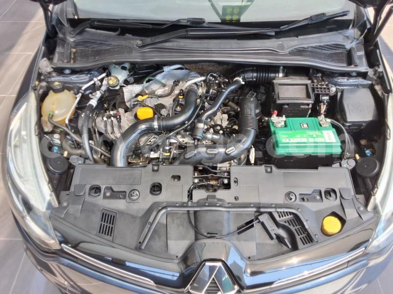 Big with watermark renault clio omaheke gobabis 25625