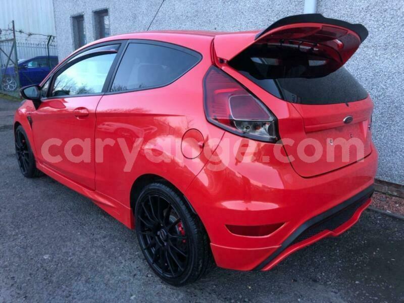 Big with watermark st.