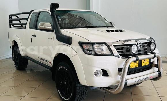 Acheter Occasion Voiture Toyota Hilux Blanc à Gobabis, Omaheke Acheter Occasion Voiture Toyota Hilux Blanc à Gobabis, Omaheke