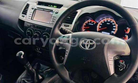 Acheter Occasion Voiture Toyota Hilux Blanc à Gobabis, Omaheke Acheter Occasion Voiture Toyota Hilux Blanc à Gobabis, Omaheke