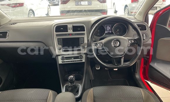 Acheter Occasion Voiture Volkswagen Polo Rouge à Gobabis, Omaheke Acheter Occasion Voiture Volkswagen Polo Rouge à Gobabis, Omaheke